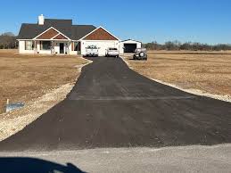 Best Vinyl Siding Installation  in Eidson Road, TX